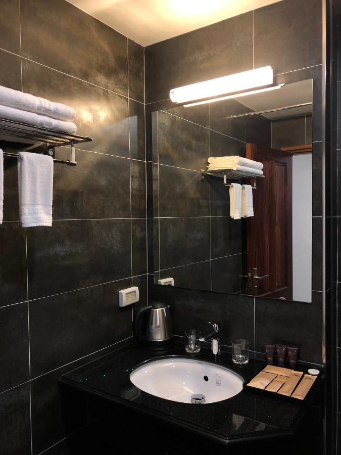 Moc Hoang Hotel Hanoi Luaran gambar